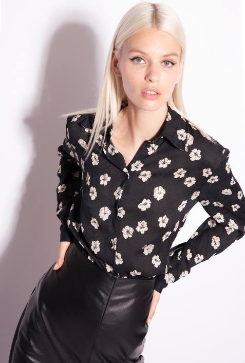 Hemden | Pinko schwarz/ecru grafisches BlumenhemdZ4ZP229